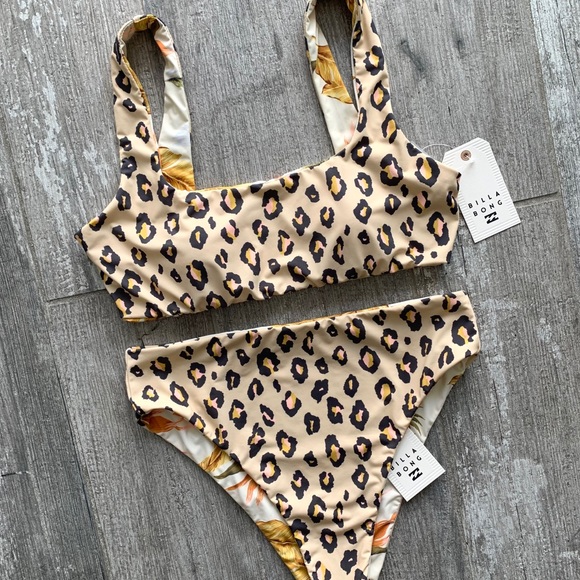 Billabong Other - 🔥🔥BILLABONG - REVERSIBLE SWEET SANDS BIKINI SET